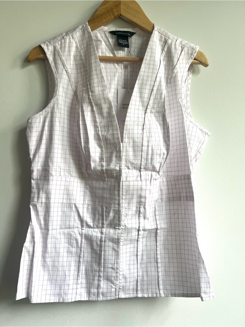 Cotton Casual Tailored White Blouse with Pink Grid and Snap Buttons
